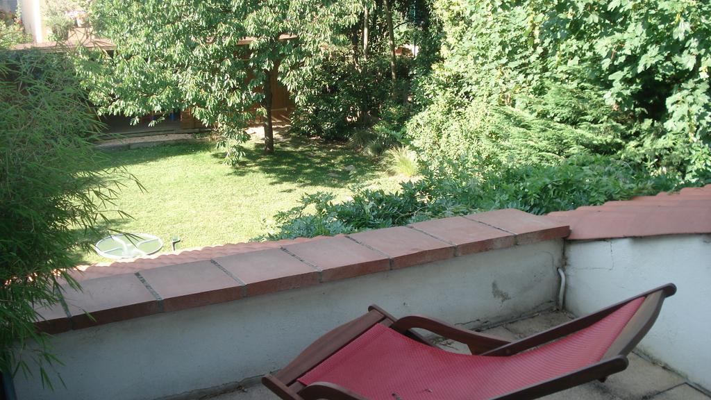 Bed and Breakfast Le Murier Тулуза Номер фото